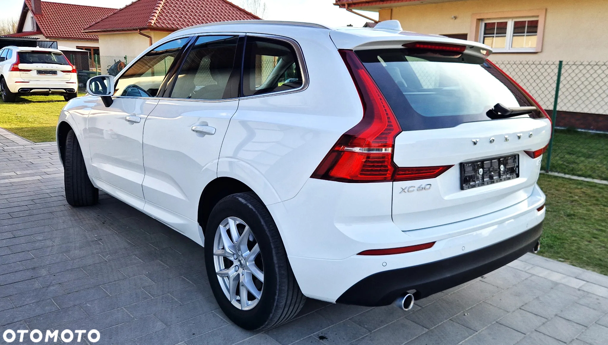 Volvo XC 60 B4 D AWD Geartronic Momentum - 7