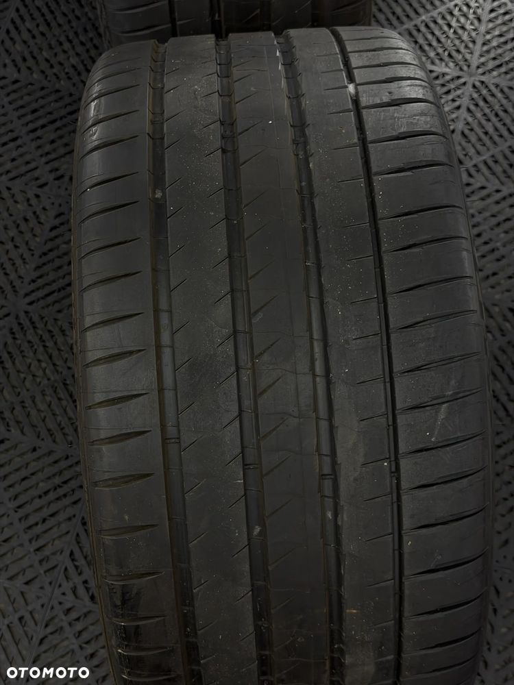 Opony Michelin Pilot Sport 4S 295/35 ZR21, 315/30 ZR22 - 7