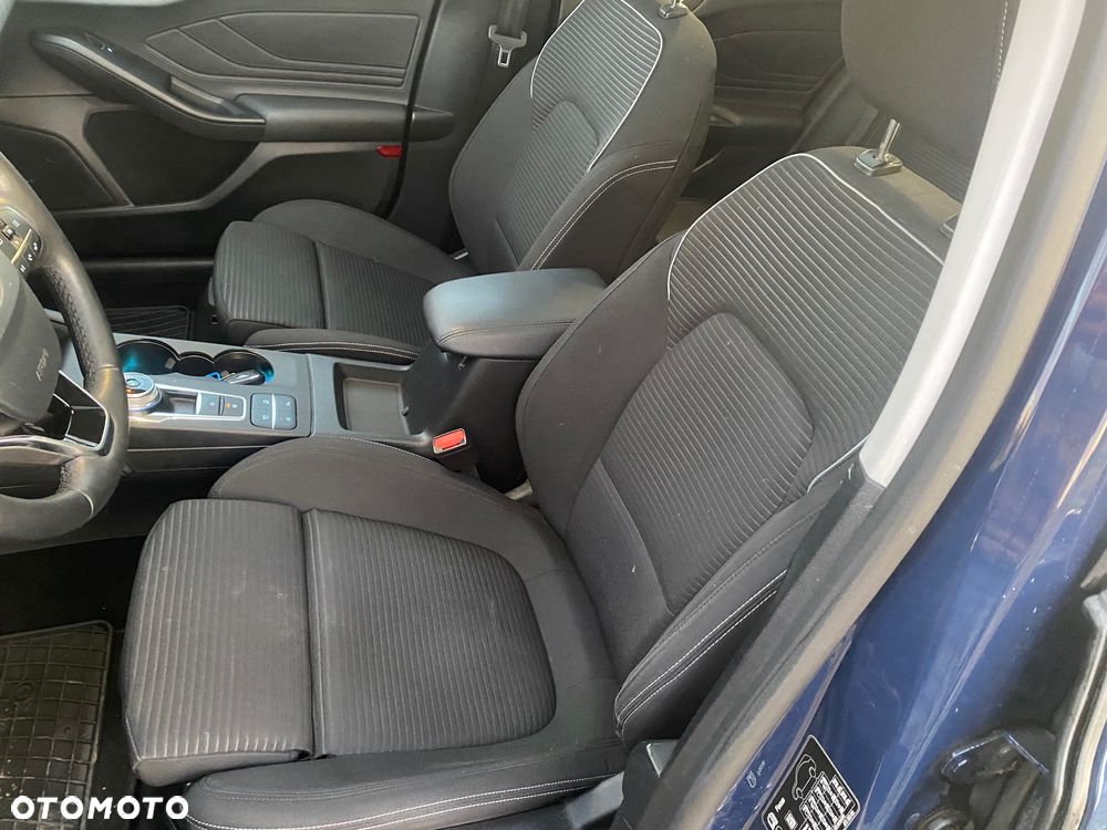 Ford Focus 2.0 EcoBlue Titanium X - 21