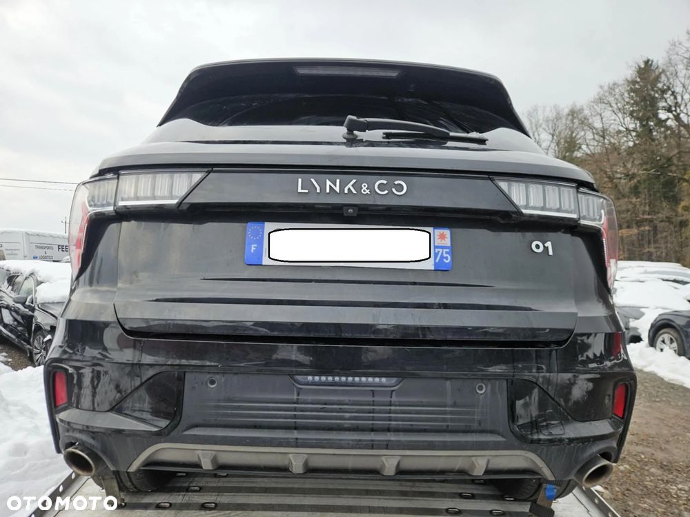 Lynk & Co 01 - 3