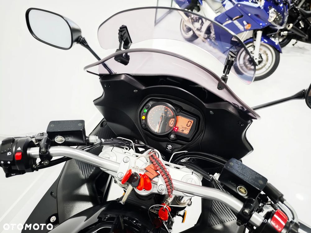 Suzuki GSX - 5