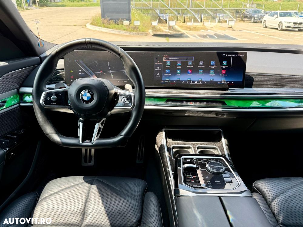 BMW Seria 7 - 21