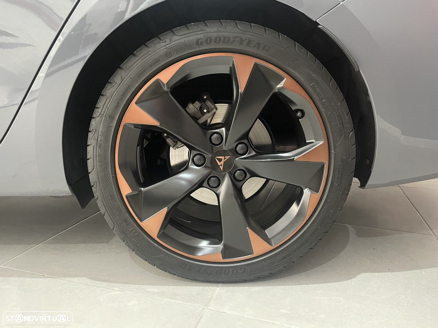 Cupra Leon ST 1.5 eTSI MID DSG - 21