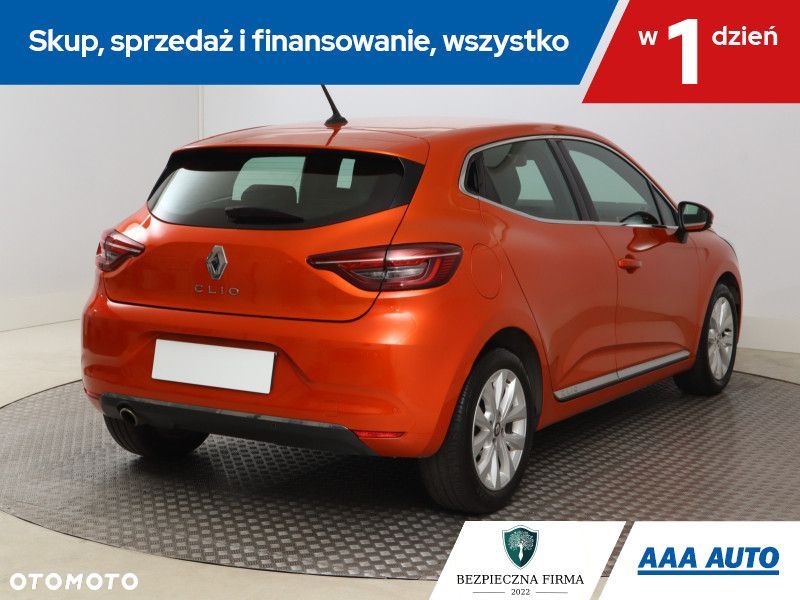 Renault Clio - 7
