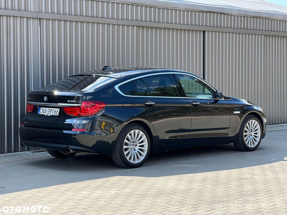 BMW 5GT 535i xDrive - 8
