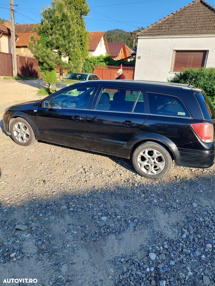 Opel Astra - 2