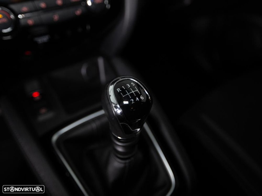 Nissan Qashqai 1.5 dCi Acenta - 19