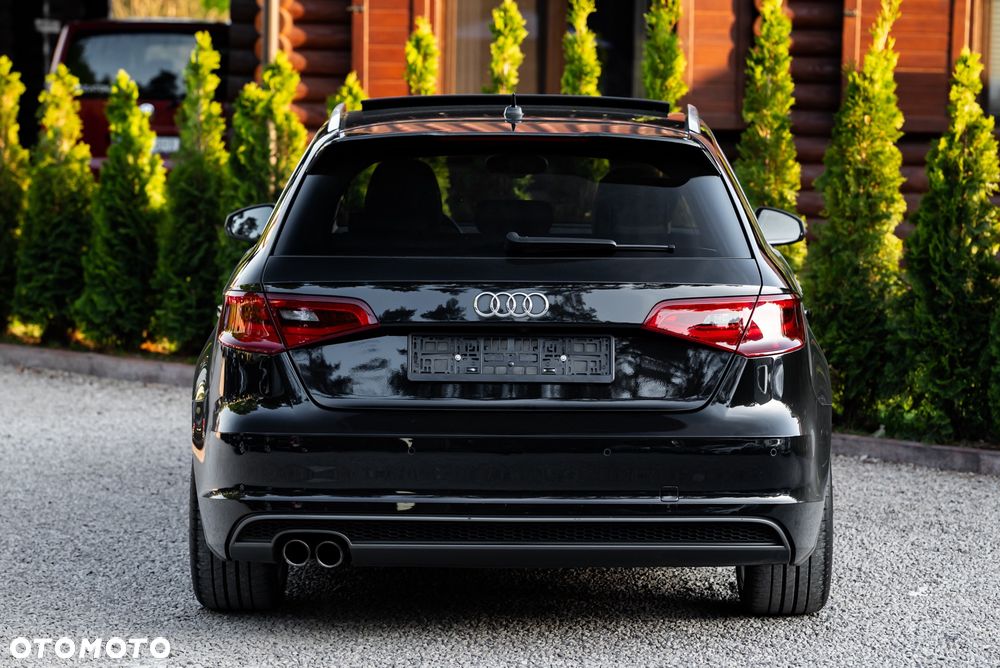 Audi A3 Sportback 1.8 TFSI S tronic S line Sportpaket - 12
