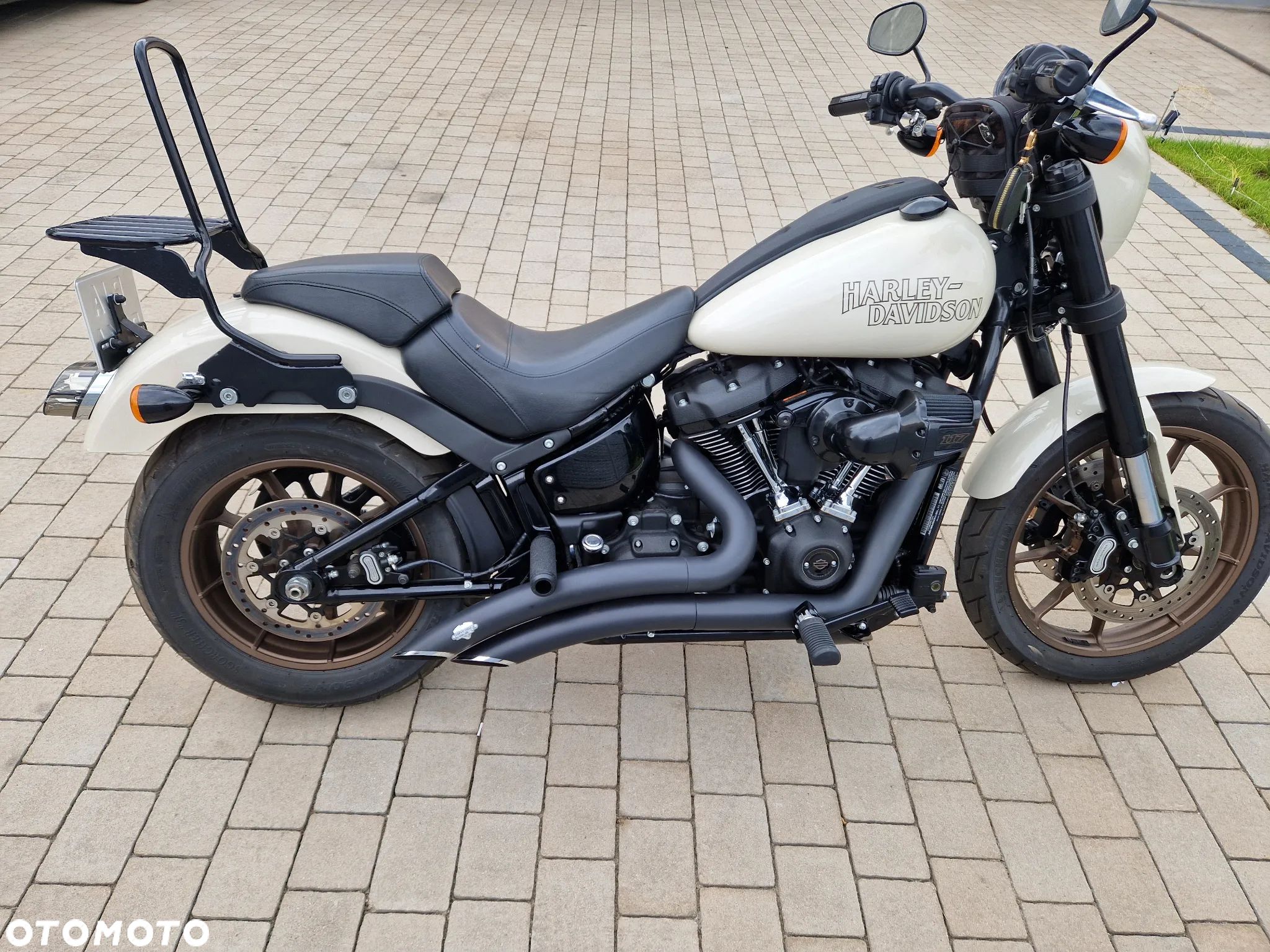Harley-Davidson Softail Low Rider - 1