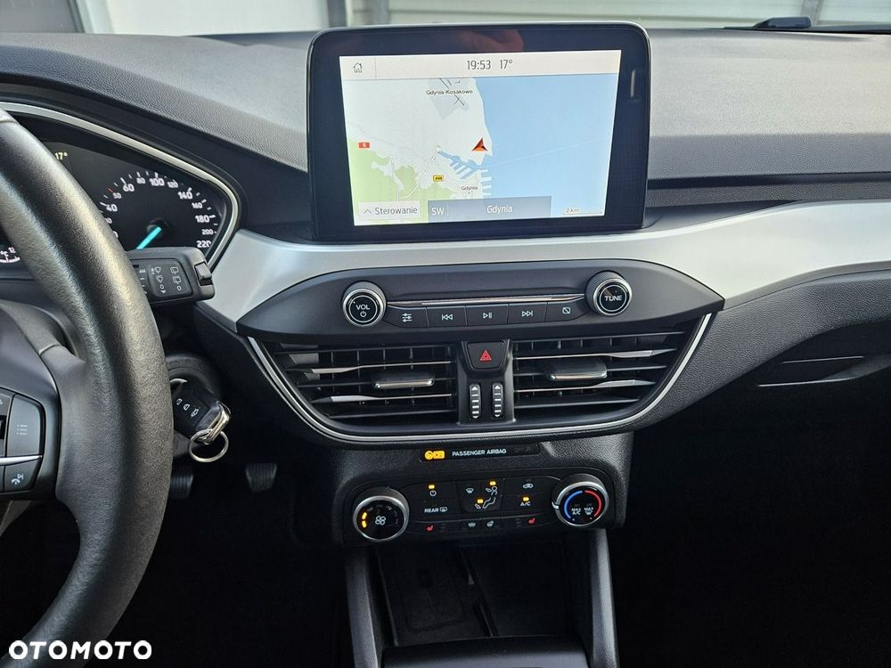 Ford Focus 1.0 EcoBoost Titanium ASS - 36