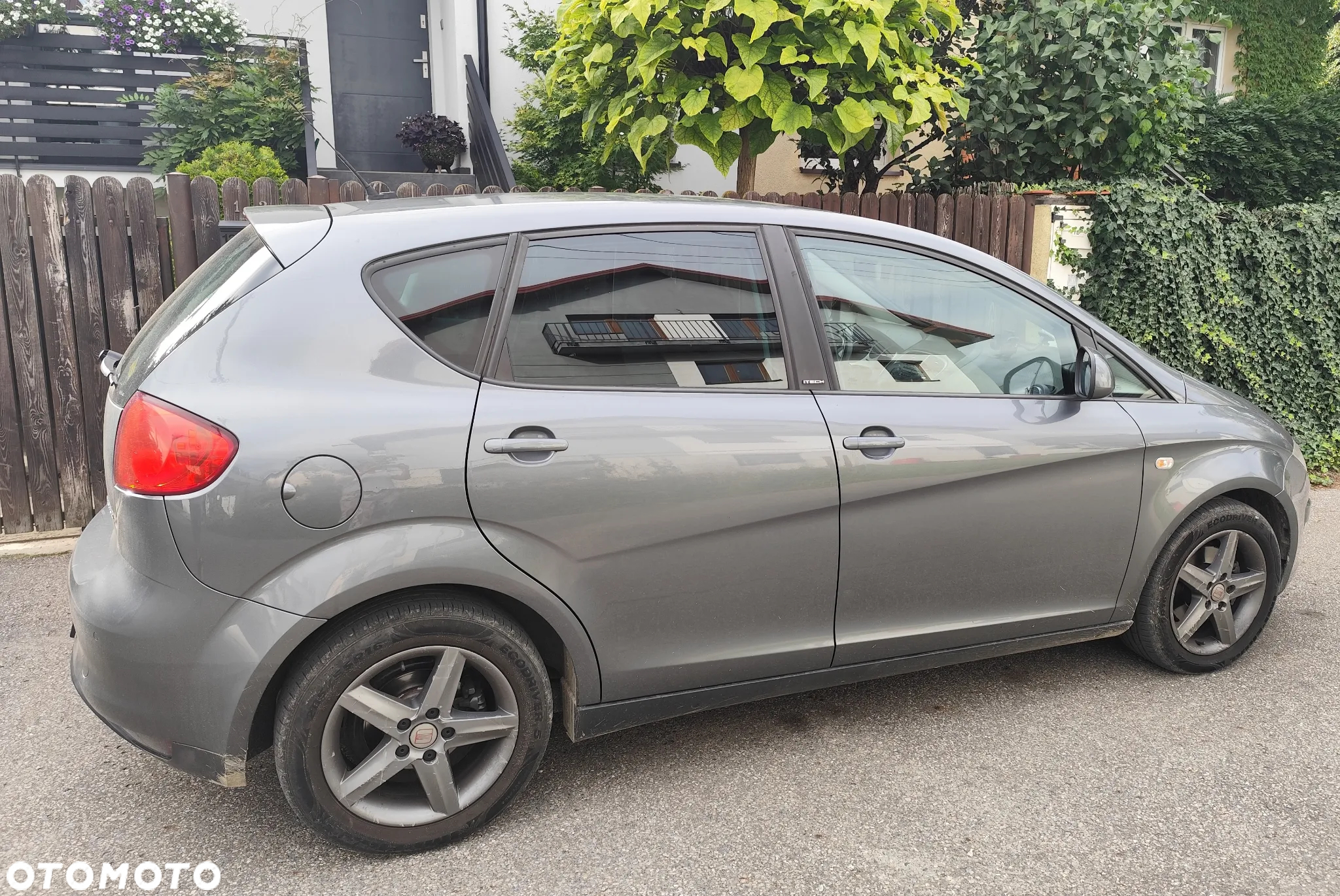 Seat Altea 1.6 TDI ITECH Ecomotive - 4