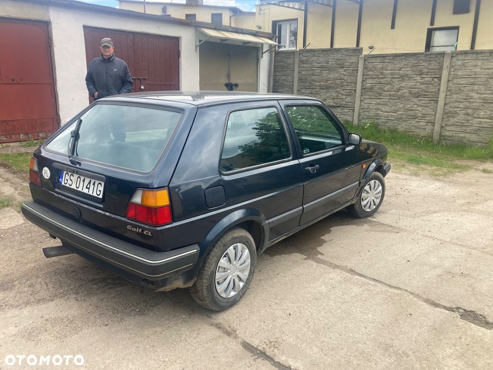 Volkswagen Golf 1.8 CL - 1