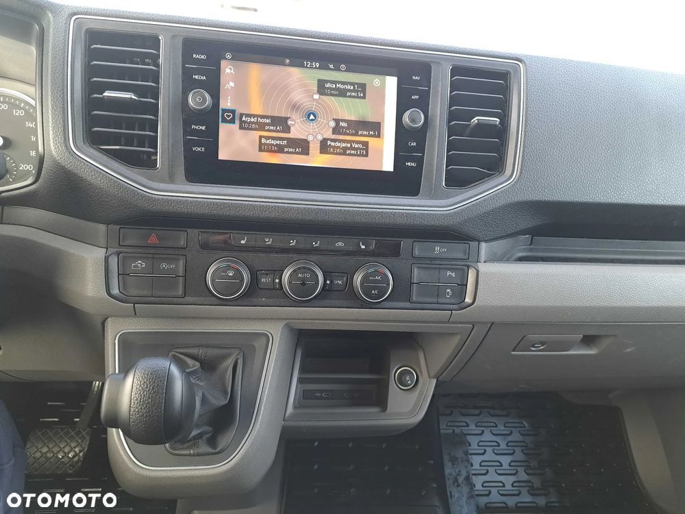 Volkswagen GRAND California - 4