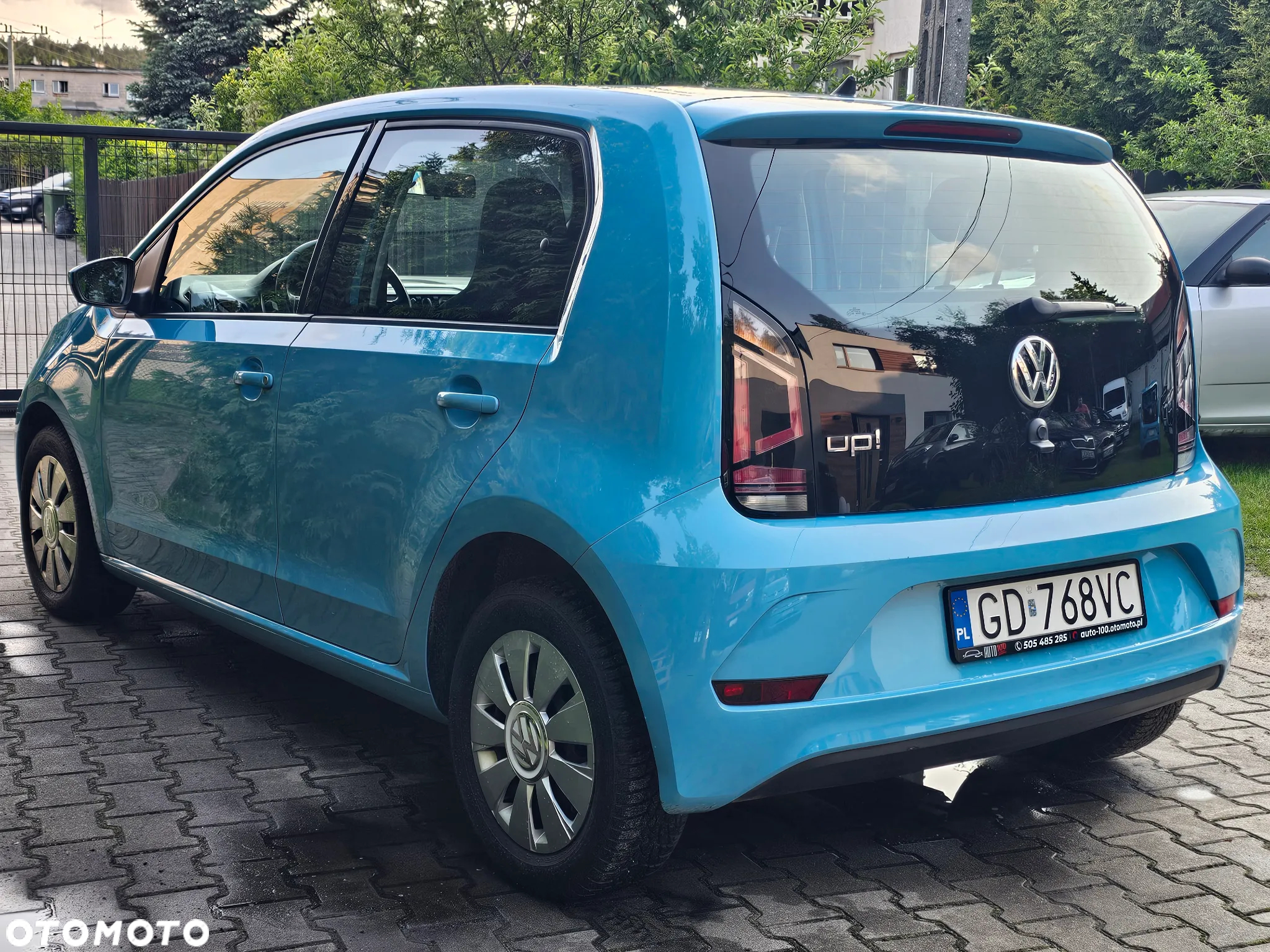 Volkswagen up! 1.0 high - 8