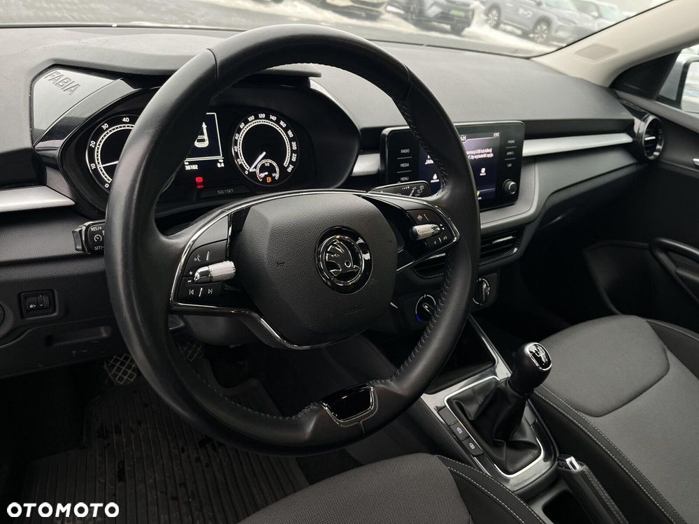 Skoda Fabia 1.0 TSI Ambition - 9