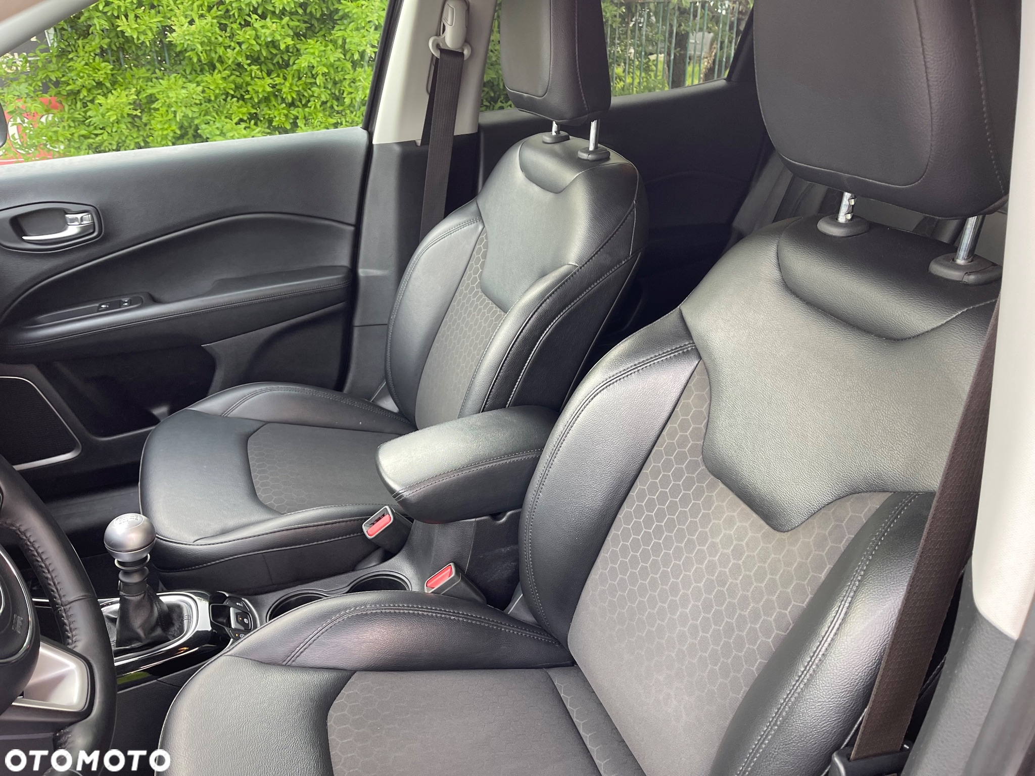 Jeep Compass 1.4 TMair Night Eagle FWD S&S - 16