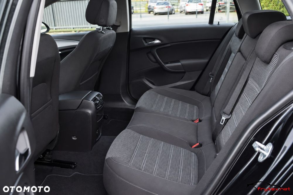 Opel Insignia - 20