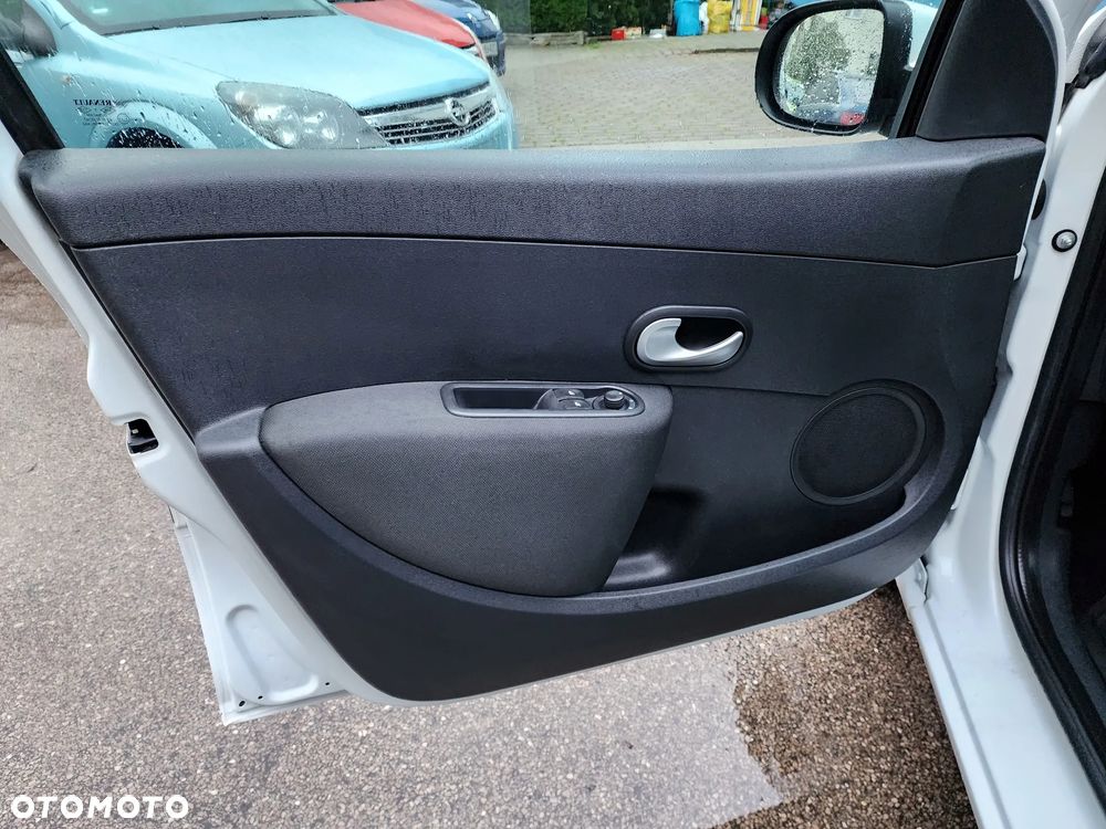 Renault Clio TCe 100 Grandtour Dynamique - 26