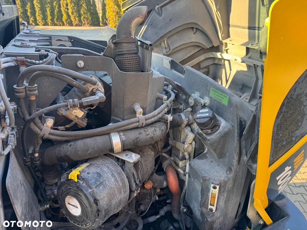 Komatsu WA100M-8E0 ŁADOWARKA KOŁOWA - 28