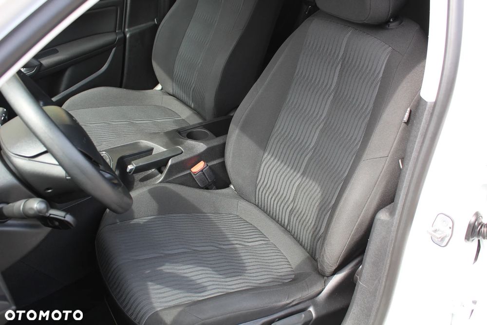 Peugeot 308 - 15