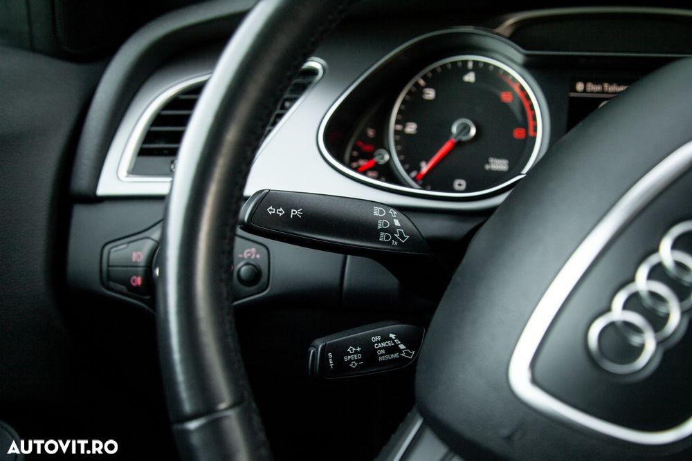 Audi A4 2.0 TDI DPF multitronic Attraction - 22