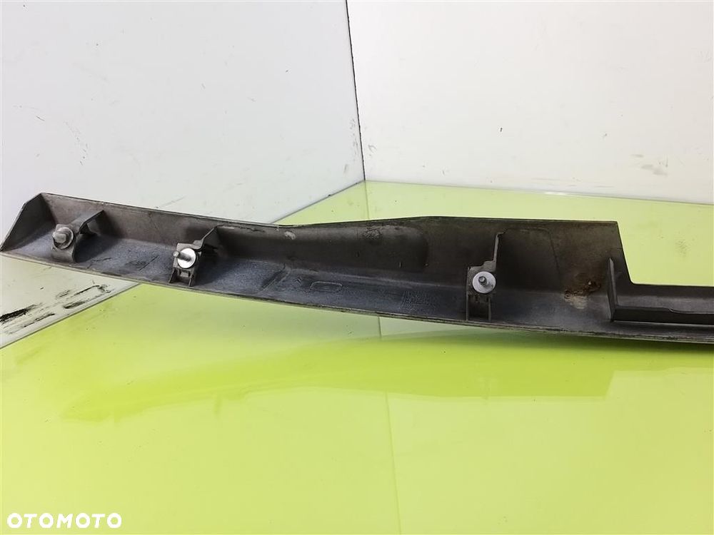 Blenda klapy bagażnika Citroen C4 Picasso 2006-2013r  LAK: EZRC SREBRNA - 7