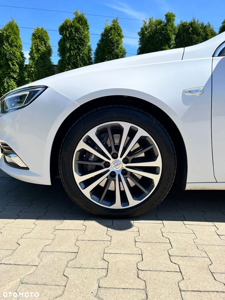 Opel Insignia CT 2.0 T 4x4 Exclusive S&S - 3