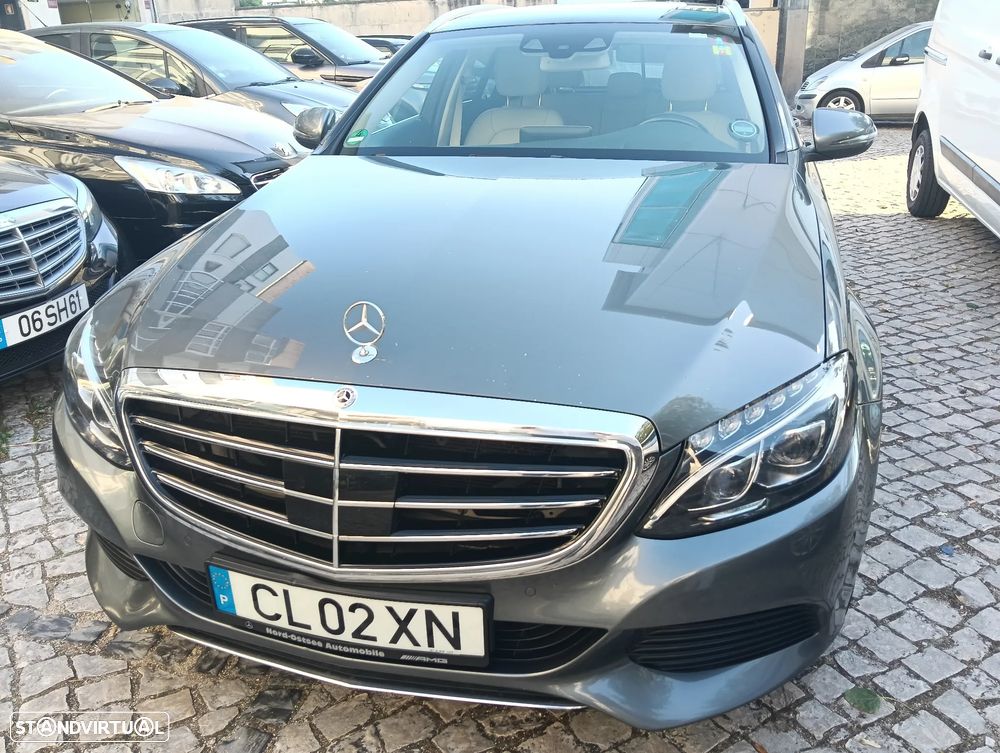 Mercedes-Benz C 300 h Exclusive - 43