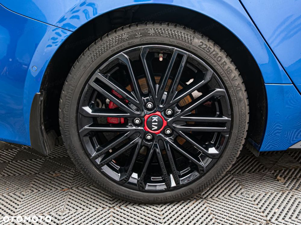 Kia ProCeed 1.6 T-GDI GT DCT - 35