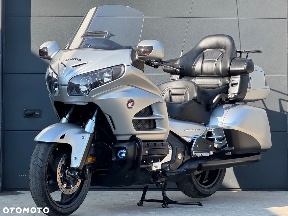 Honda GL - 30