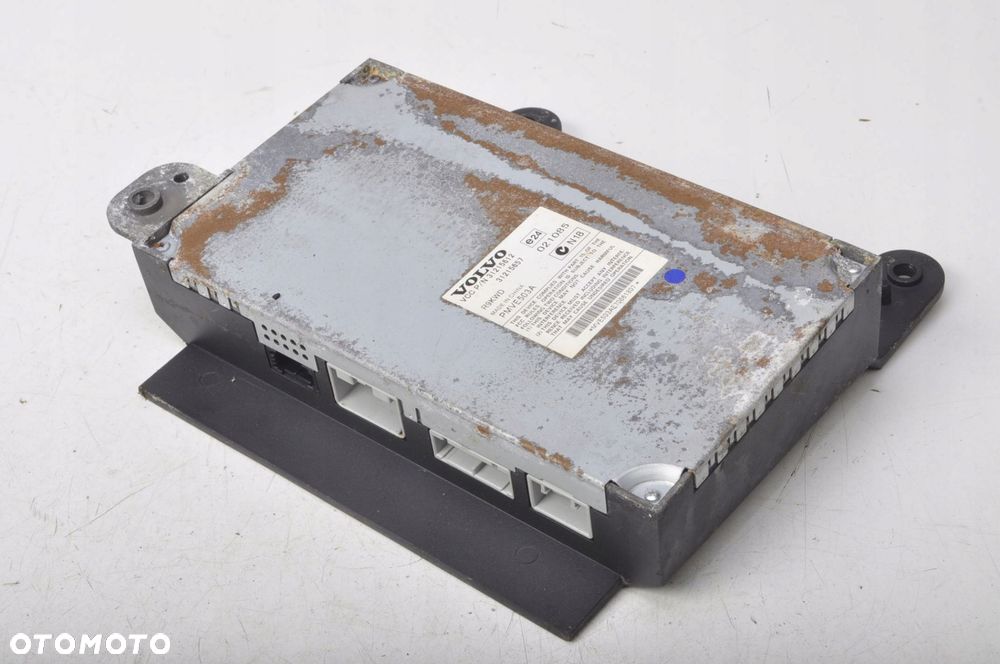 VOLVO S80 II V70 III WZMACNIACZ RADIA 31215657 - 1