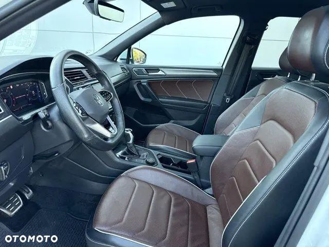 Volkswagen Tiguan - 12