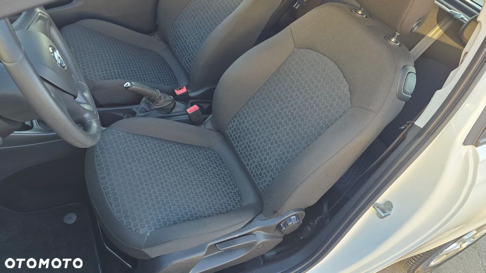 Opel Corsa - 18