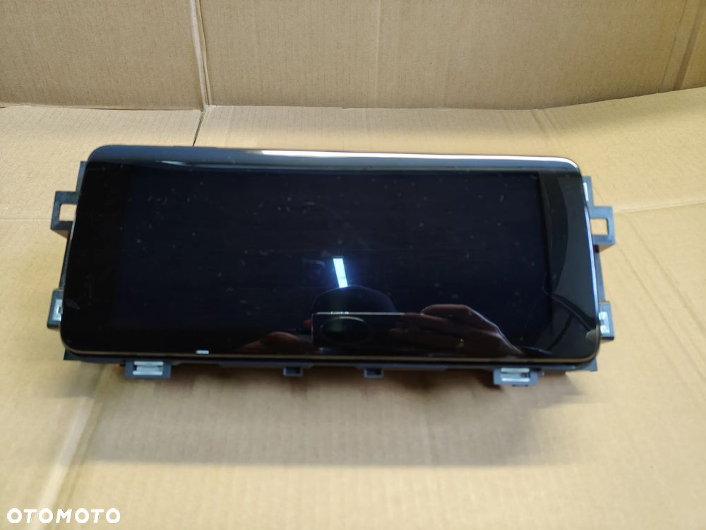 RANGE ROVER SPORT II LIFT L494 18R EKRAN MONITOR WYSWIETLACZ JPLA-19C279 - 1