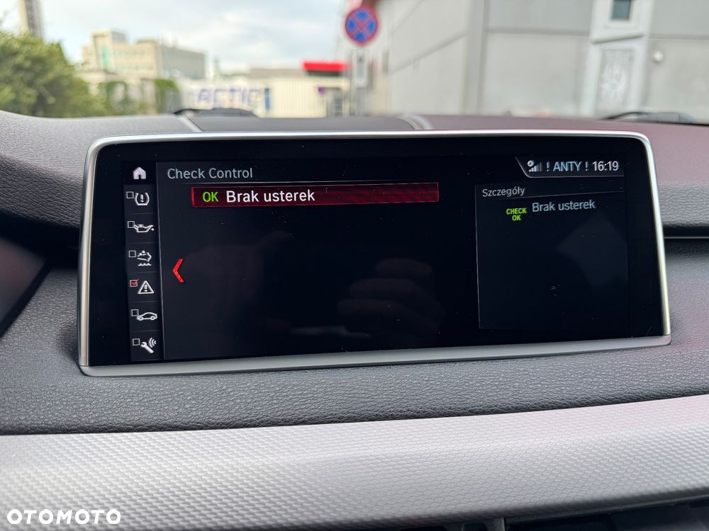 BMW X5 xDrive25d sport - 27