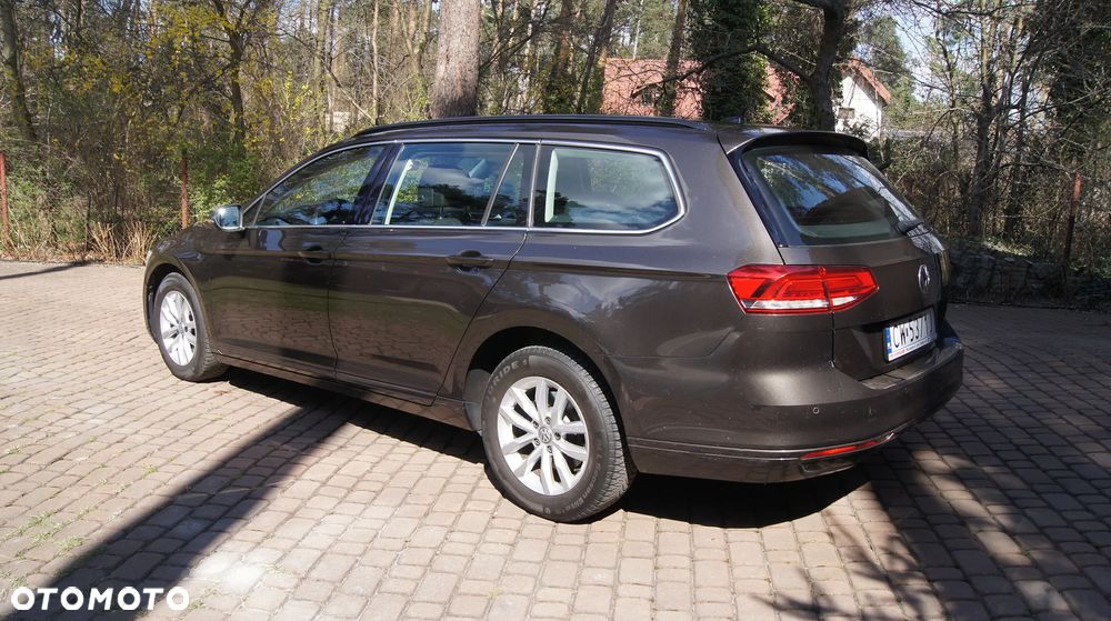 Volkswagen Passat 2.0 TDI (BlueMotion Technology) Comfortline - 5