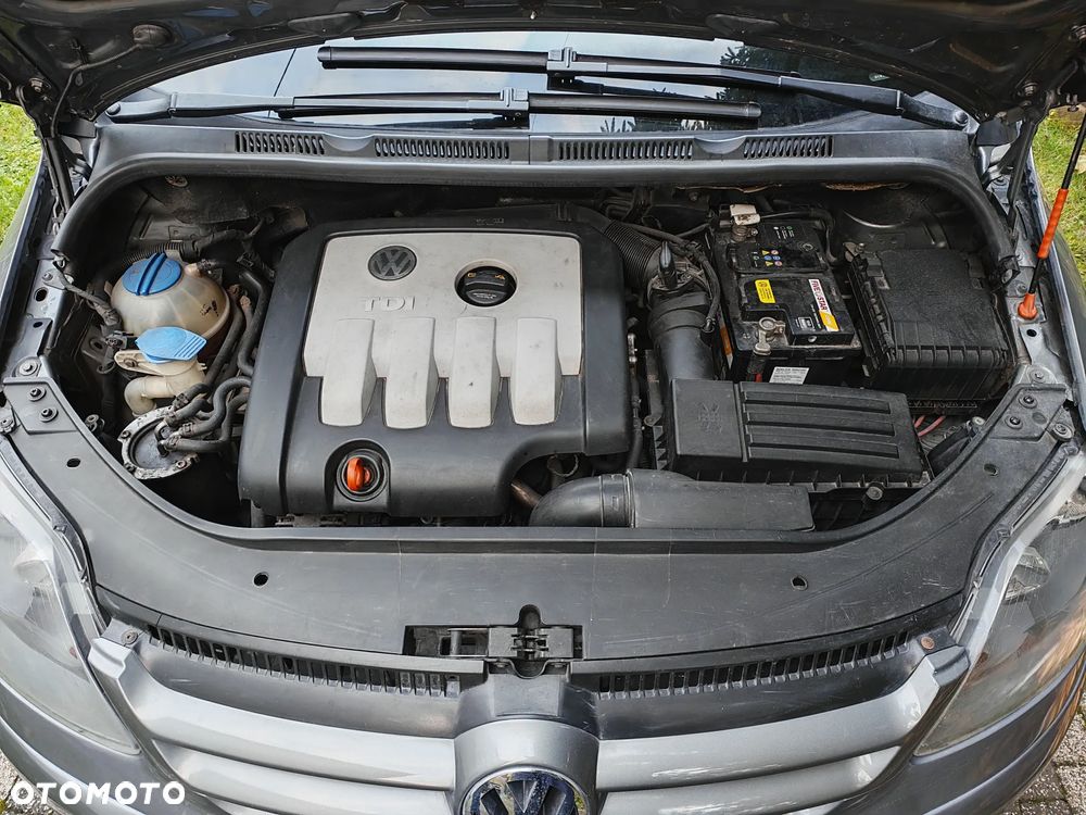 Volkswagen Golf Plus 2.0 TDI DPF Comfortline - 6