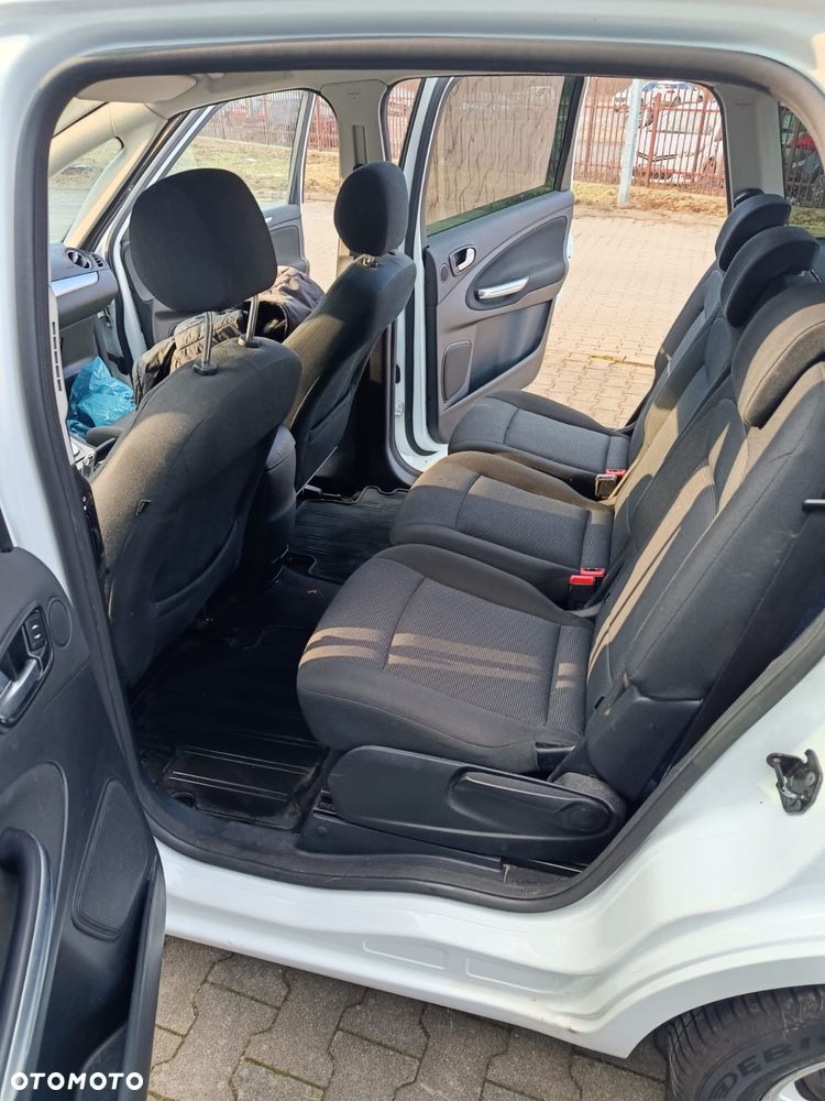 Ford S-Max 2.0 TDCi DPF Titanium - 11