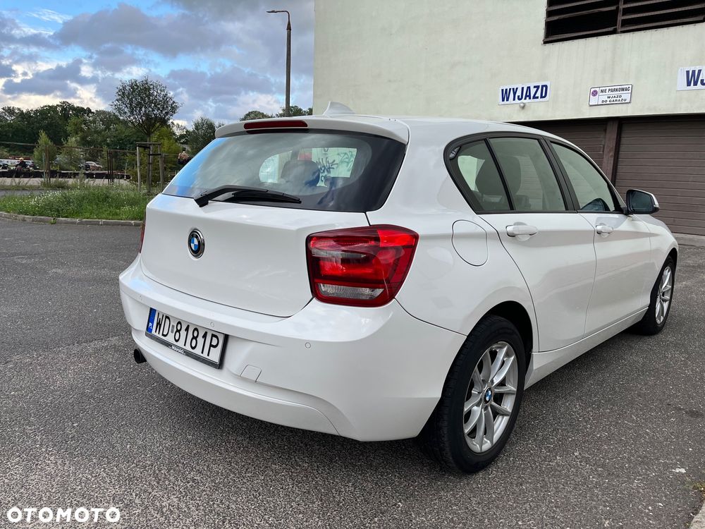 BMW Seria 1 114i - 7
