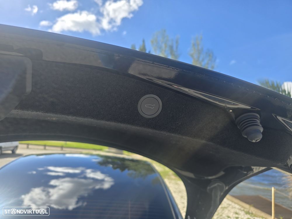 Tesla Model 3 Tração Traseira Premium - 22