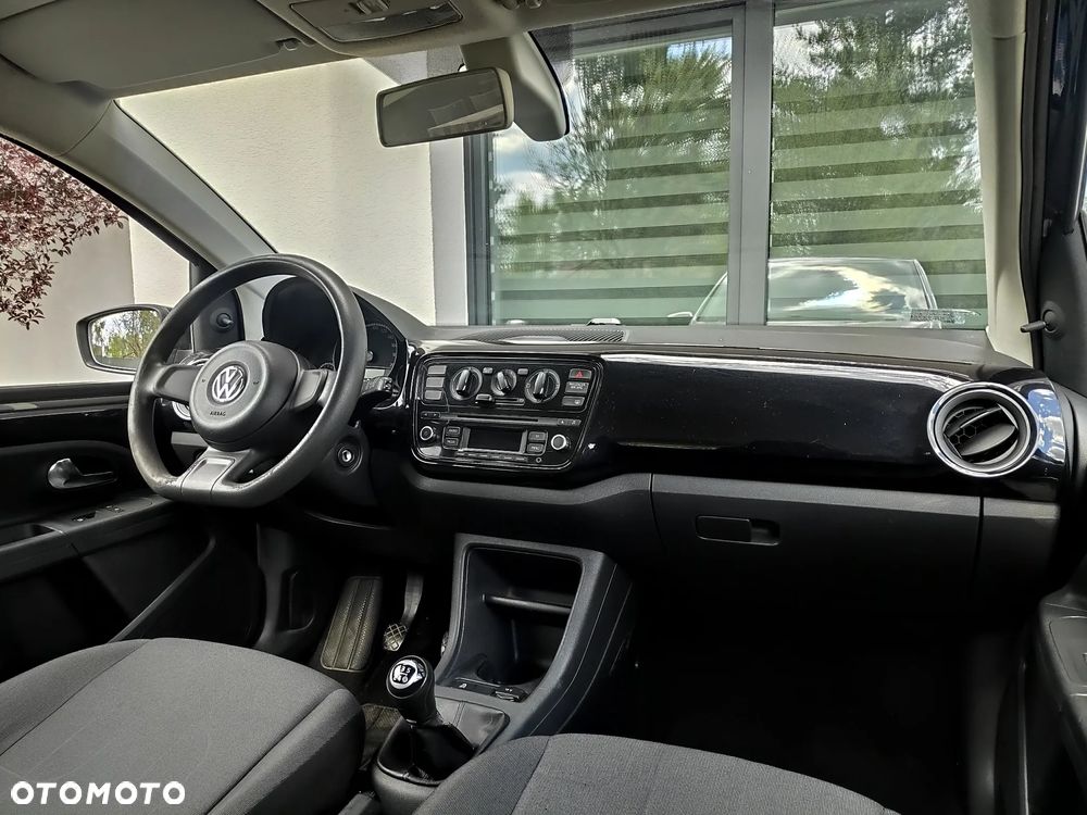Volkswagen up! 1.0 high - 13