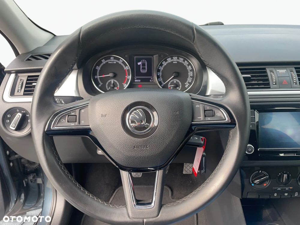 Skoda RAPID 1.0 TSI Ambition - 9