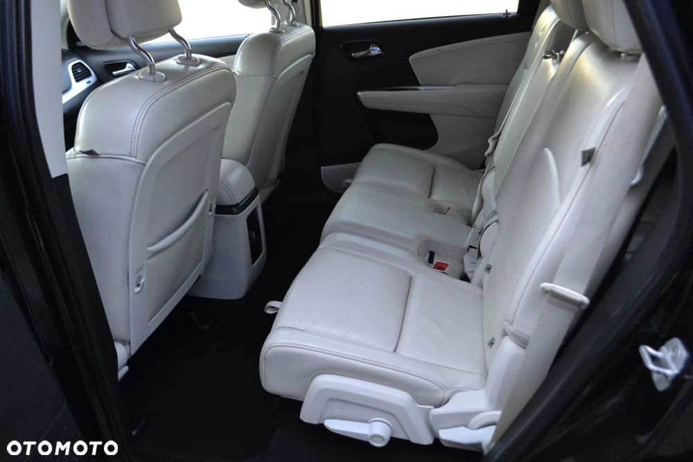 Fiat Freemont 2.0 Multijet Lounge AWD - 17