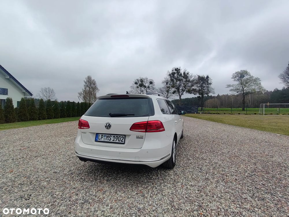 Volkswagen Passat - 21