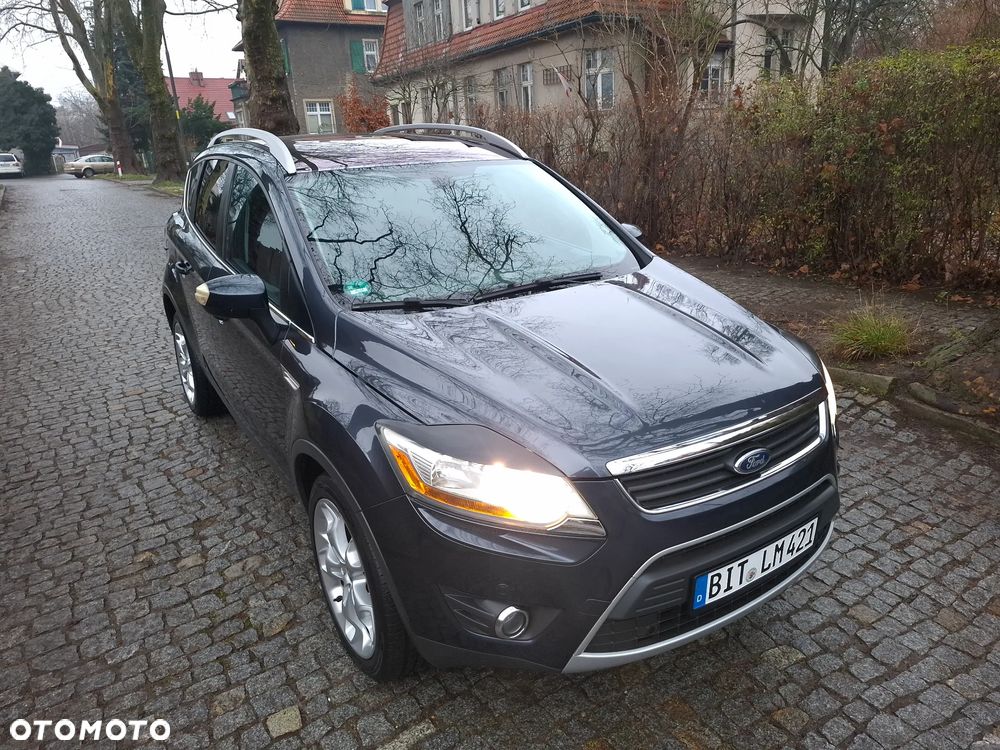 Ford Kuga 2.5 4x4 Titanium - 2