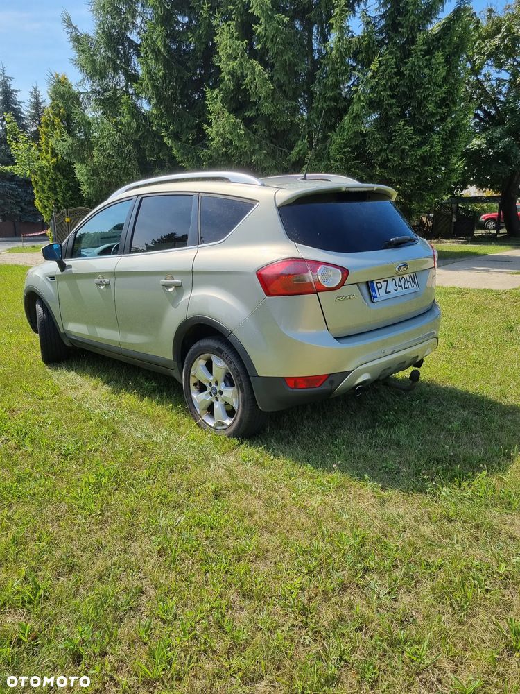 Ford Kuga - 3