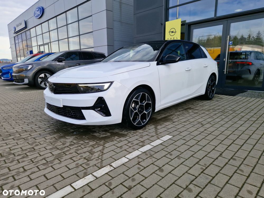 Opel Astra 1.2 T GS Line S&S - 17