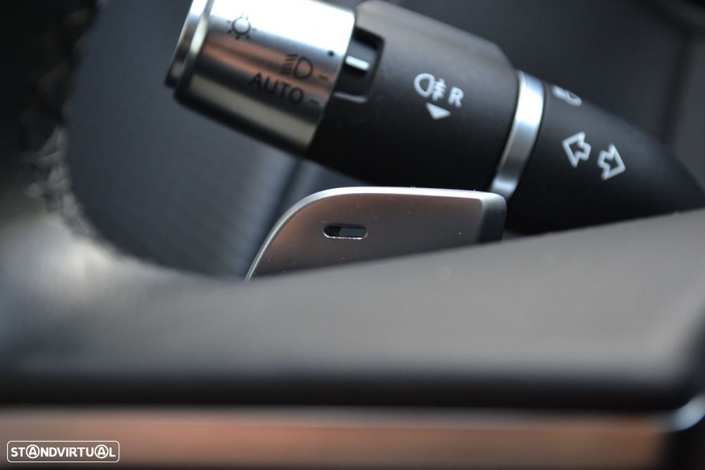 Land Rover Range Rover Velar 2.0 P400e AWD S - 39