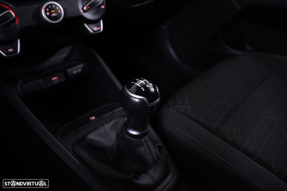 Kia Rio 1.2 CVVT Dynamic - 29