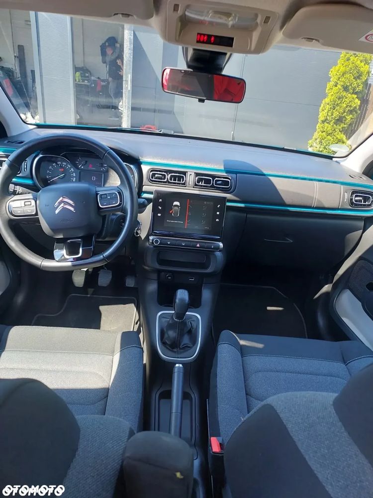 Citroën C3 1.2 PureTech Shine - 9